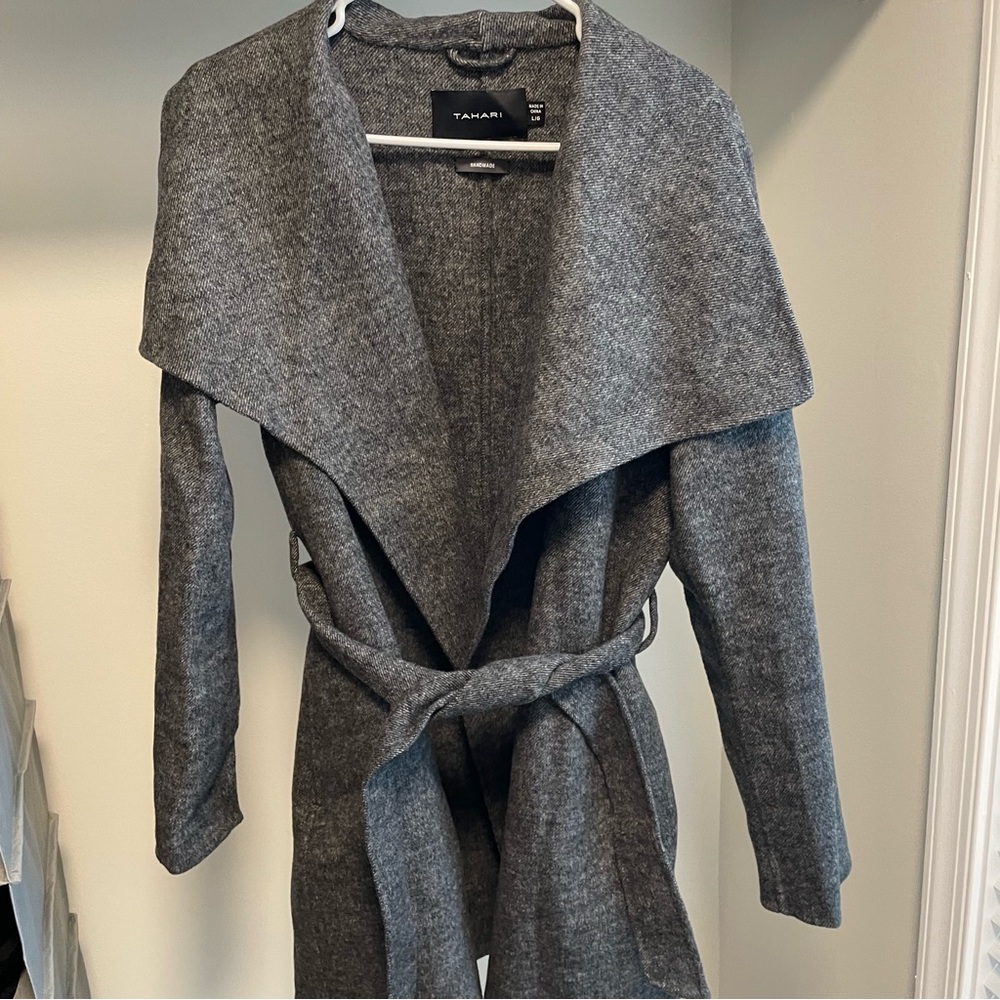 Tahari Wool Blend Belted Wrap Coat Gray Size Large